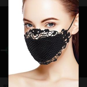 Black lace fashion mask